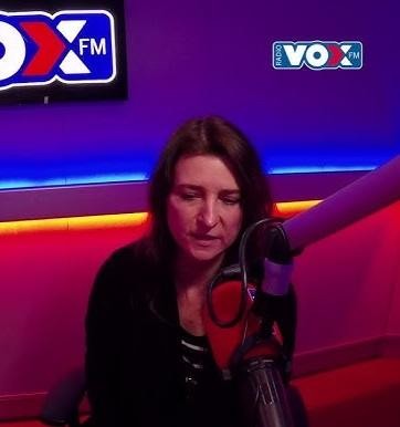 Renata Dąbkowska ze swoją córką Zuzanną, ukazujące ich bliską relację i rodzinne ciepło.